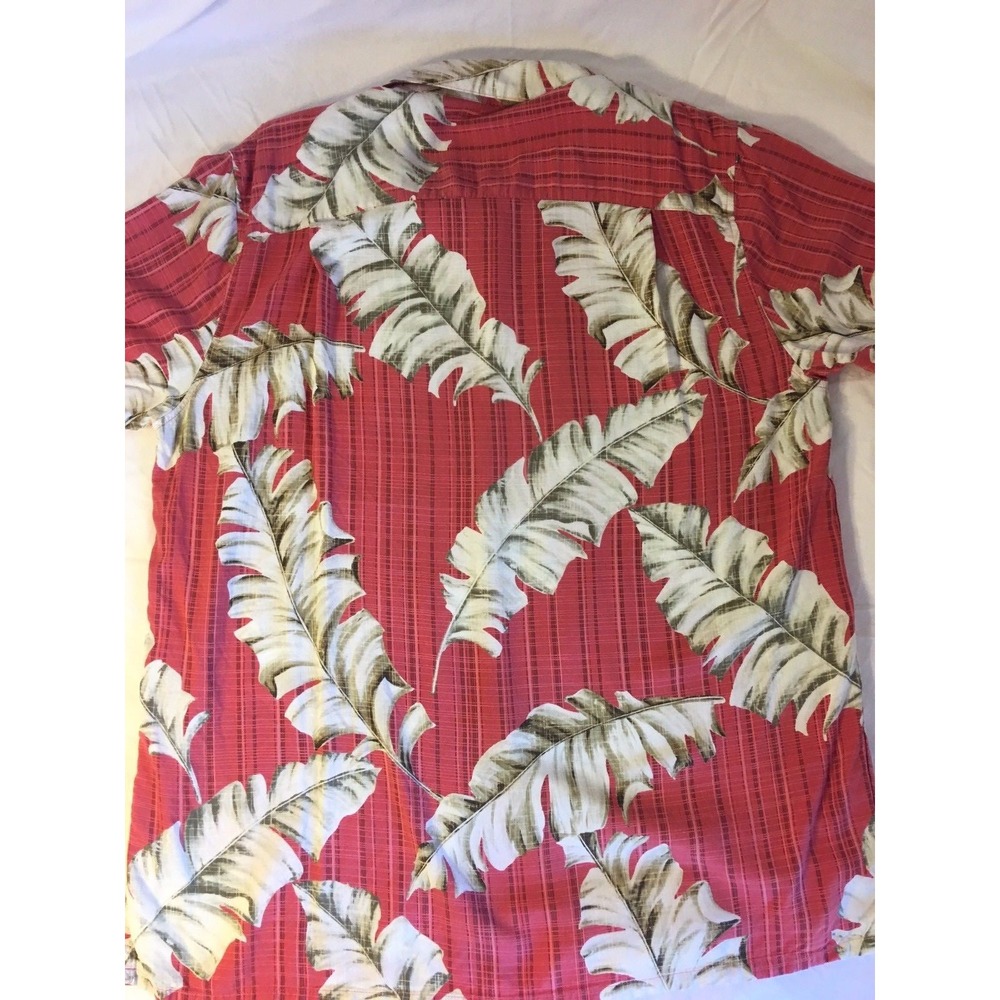 Batik Bay Hawaiian Casual Dress Shirt Button Red Floral Men's Size Large - Picture 6 of 6